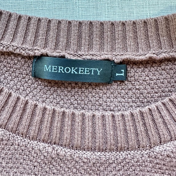 Merokeety Sweater - Picture 3 of 6
